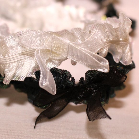 Set of 2 lace chokers - Free with any purchase - Picture 7 of 7